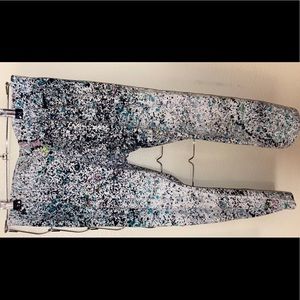 Nike splatter leggings!
